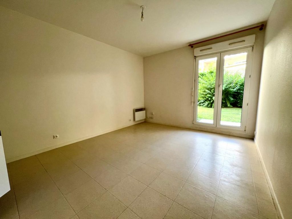 Deux pièces de 28m² en RDC – Terrasse